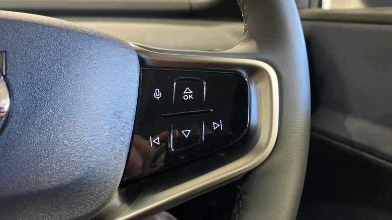 Volvo EX30 200kW SM Extended Range Ultra 69kWh 5dr Auto Electric Estate